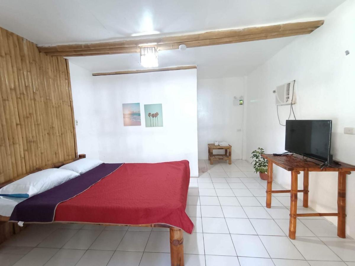 Treasure Beach Resort Carles Bagian luar foto
