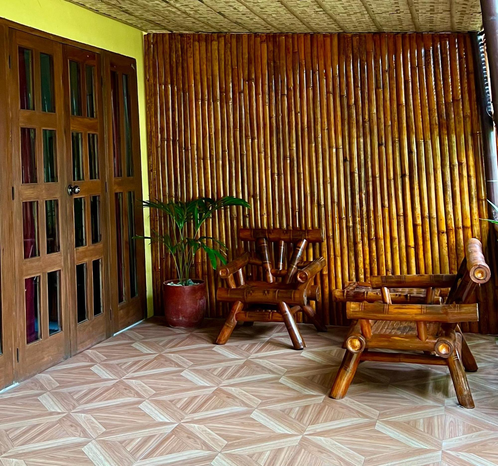 Treasure Beach Resort Carles Bagian luar foto