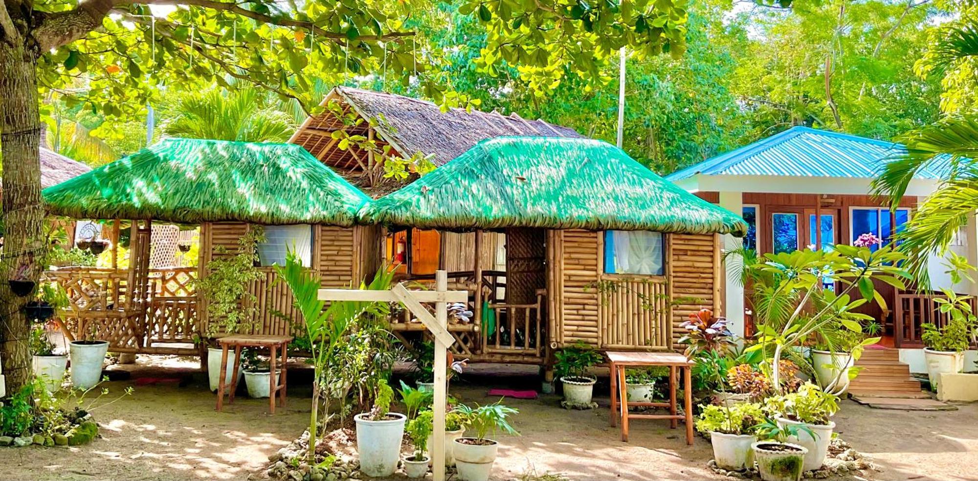 Treasure Beach Resort Carles Bagian luar foto